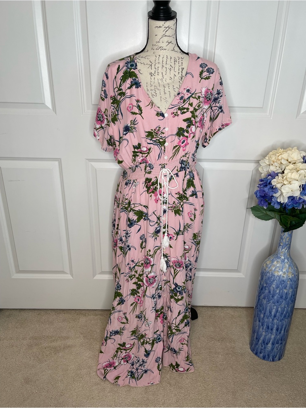 “Vintage Clothing” Brand Women’s Pink Floral Maxi Dress XL B10